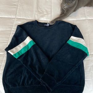 Hey this is my first item listed on my potash mark👋😁